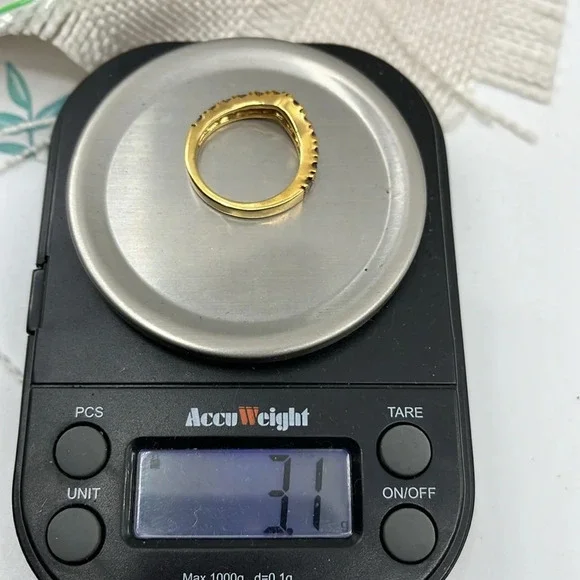 Vintage SETA Gold-Tone Ring with Sparkling Stones, Size 6 - Picture 9 of 17